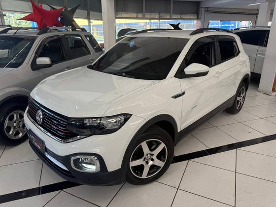VOLKSWAGEN T-CROSS 1.0 200 TSI TOTAL FLEX AUTOMÁTICO VOLKSWAGEN T-CROSS 1.0 200 TSI TOTAL FLEX AUTOMÁTICO